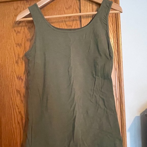 Women's No-Yank Tank - NWT - Picture 3 of 6